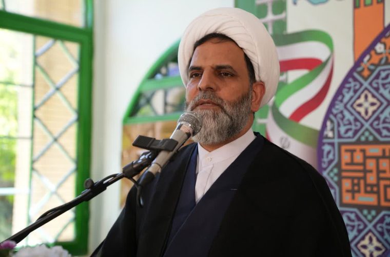 از آماده‌سازی ۳۰۵ حسینیه و ۳۵ بقعه متبرکه برای خدمت‌رسانی به زائران مراسم تشییع رهبر شهید خبر داد